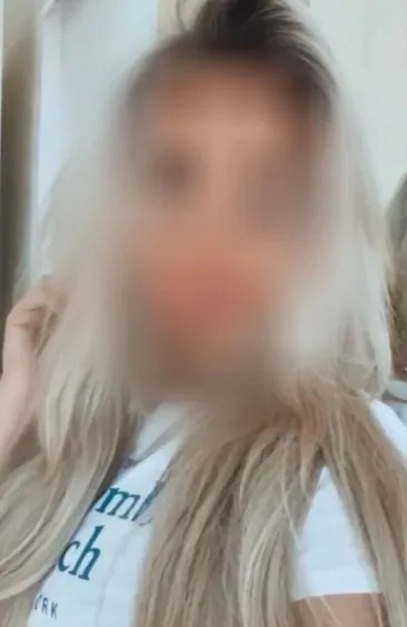 Dorthe, 28